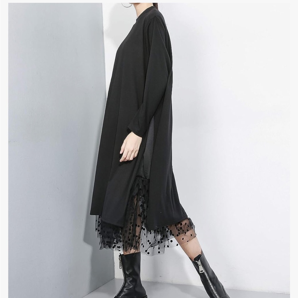 ELLAZHU BLACK WOMEN T-SHIRT DRESS.